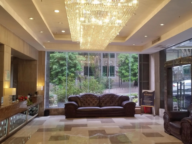 Grand Villa Hotel