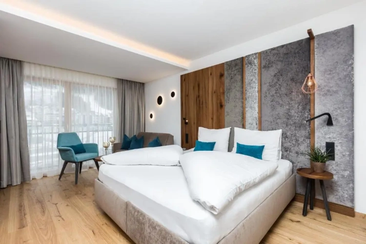 Standard Quadruple room with balcony and with view