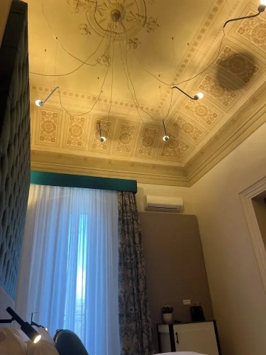Deluxe room with balcony and with city view