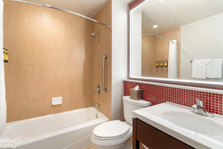 Best Western Plus Rancho Cordova Inn photo 9