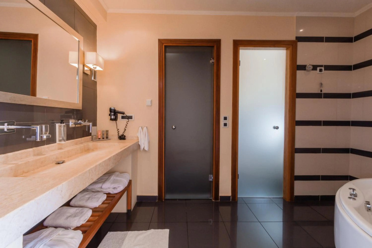 Restia Suites Exclusive Resort -Adults Only photo 11