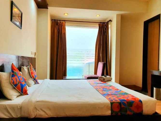 Merriment Alpha Hotel At Noida