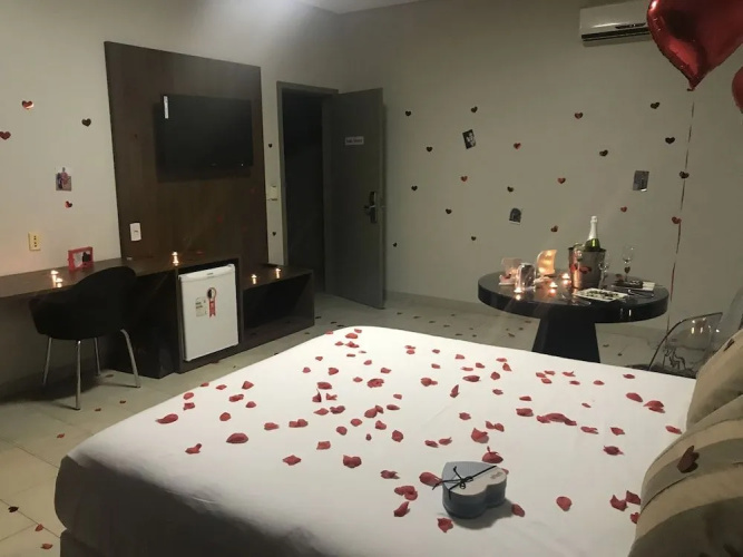 Oasis Hotel