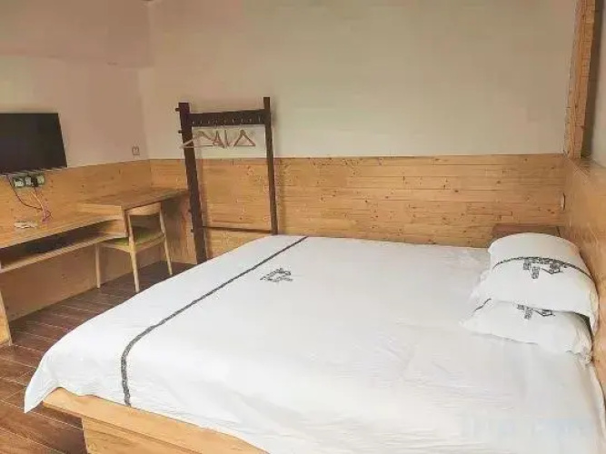 Huangyao Courtyard Inn