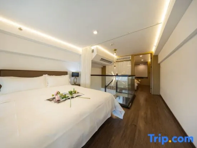 2 Bedrooms Double Apartment