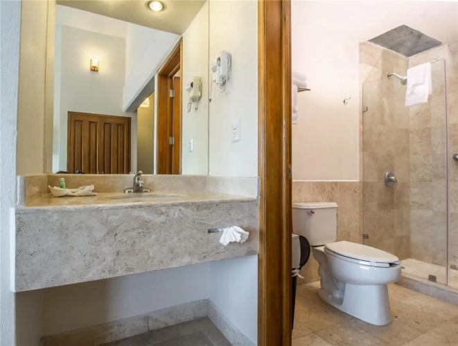 Quadruple Suite