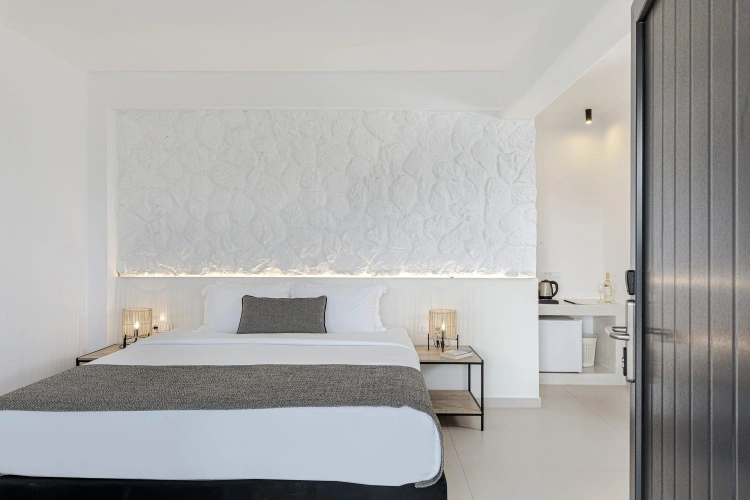 Standard Pool Level Double room