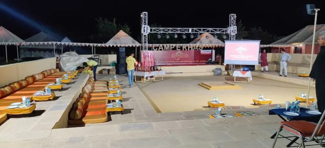 Marvin Desert Camp