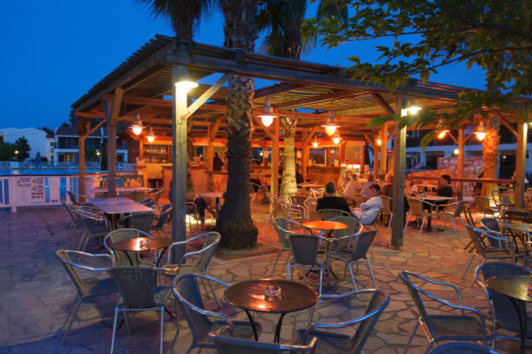 Golden Coast Hotel & Bungalows photo 46