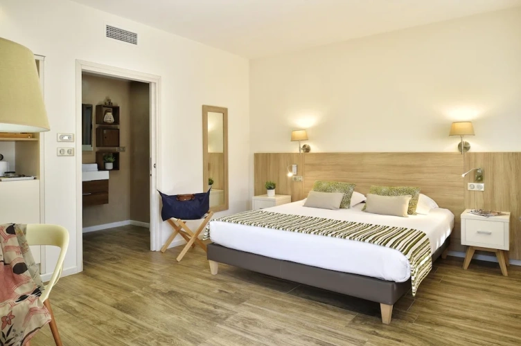 1 Bedroom Deluxe room