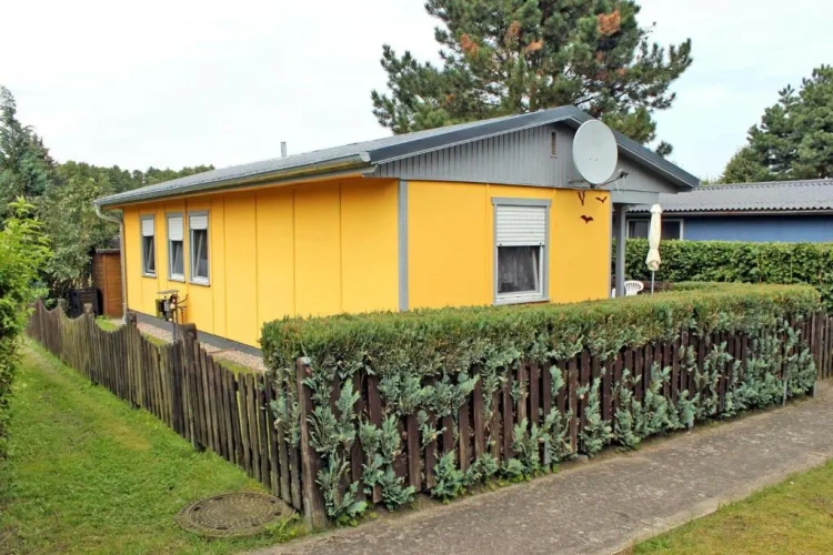 2 Bedrooms Cottage