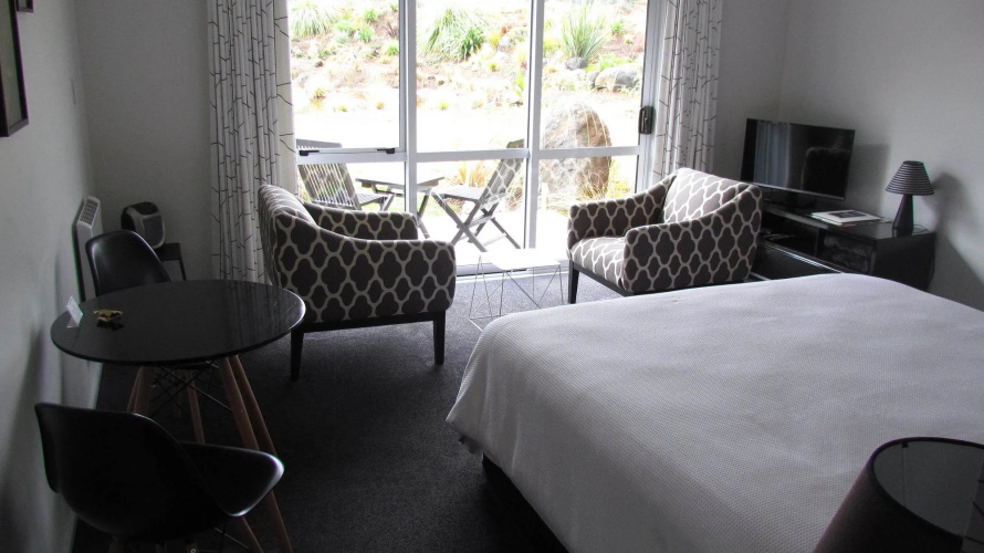Tongariro Suites at The Rocks