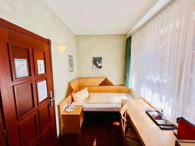 Economy Single room