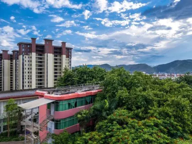 Yuanmou Hostel