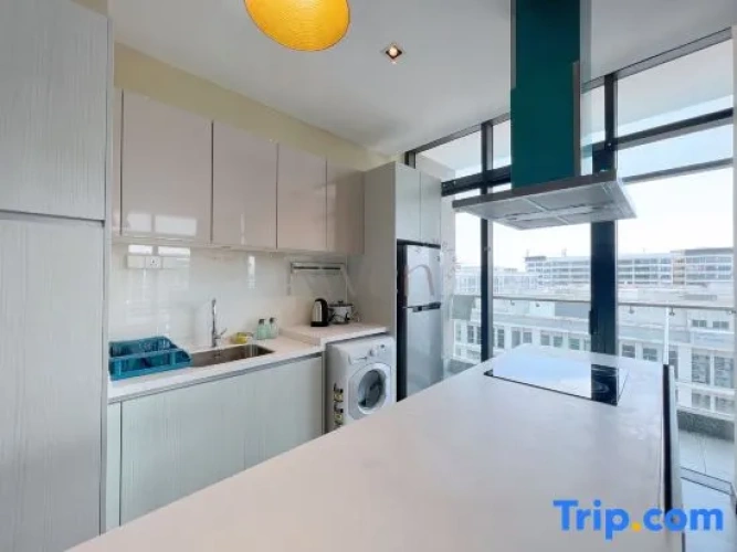 2 Bedrooms Suite with city view