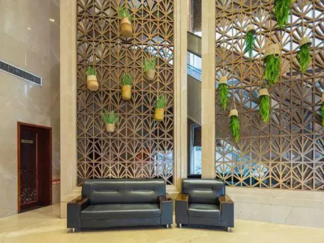 Mingren Hotel