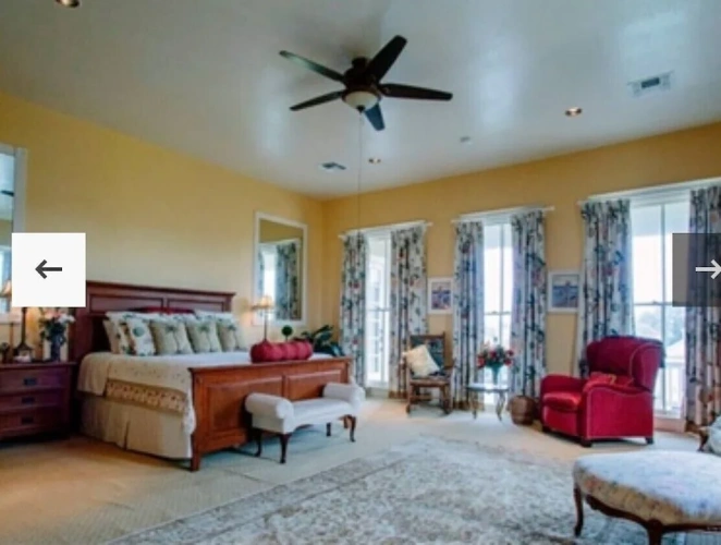 Standard room with sunset view