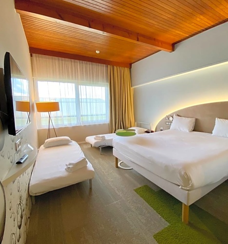 Standard Double Suite