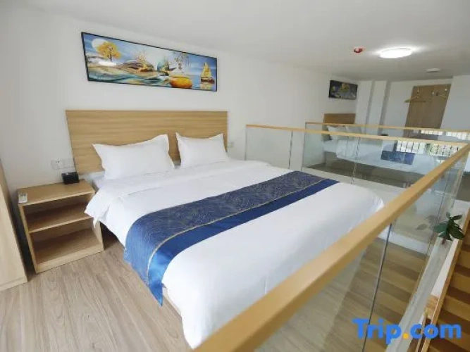 Business Quadruple Apartment with sea view