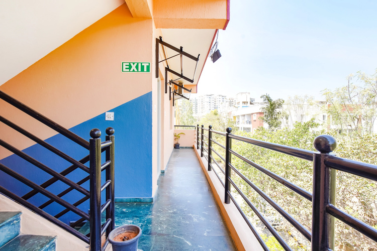 FabHotel Manyu Inn