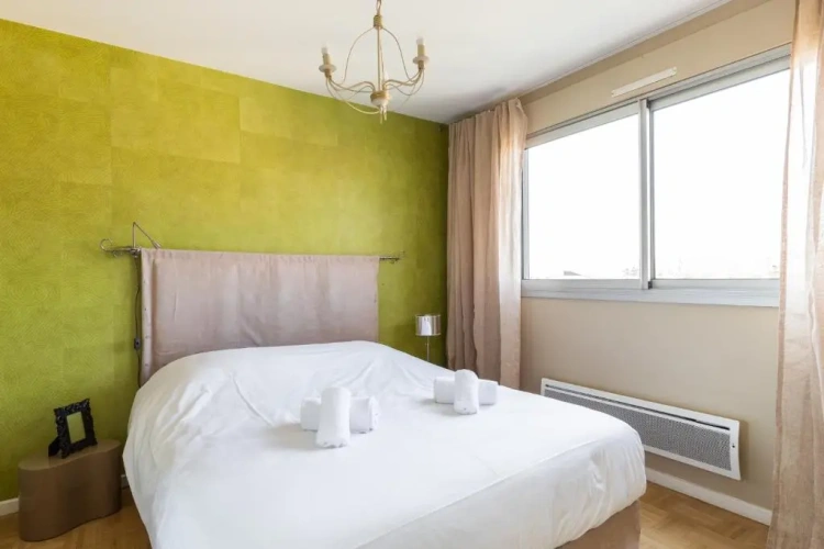 1 Bedroom Apartment