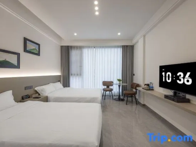 Deluxe Family room