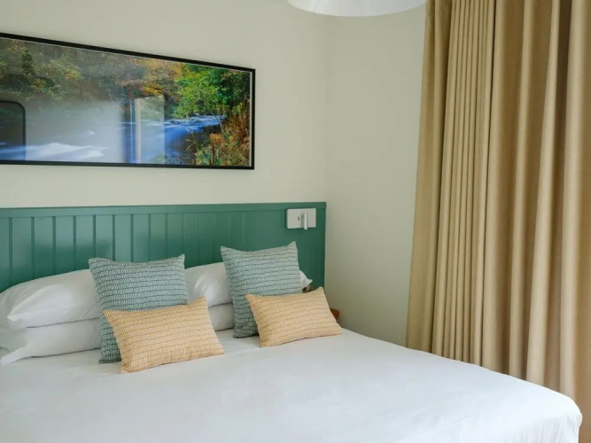 Meadow 2 Bedroom Lodge 1