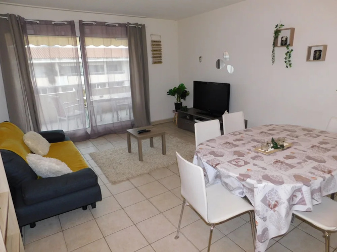 T3 juan rivage prox. plage parking