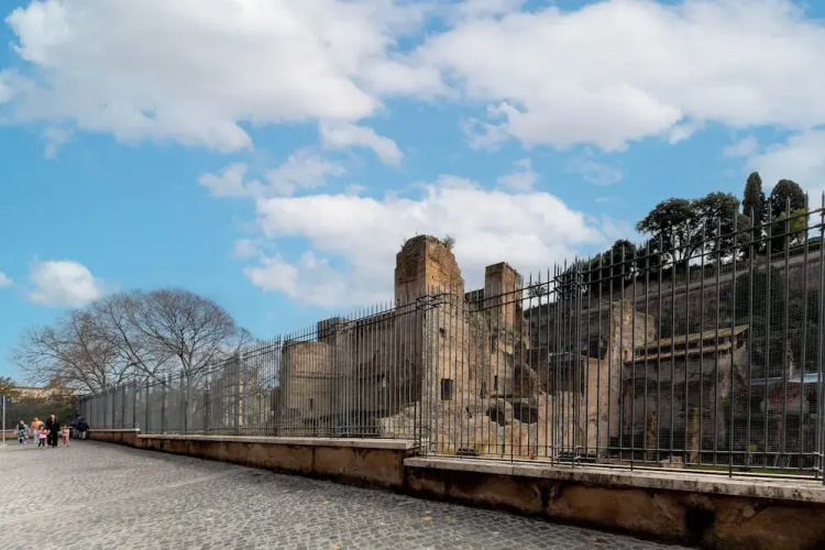 Foro Romano Luxury Flat