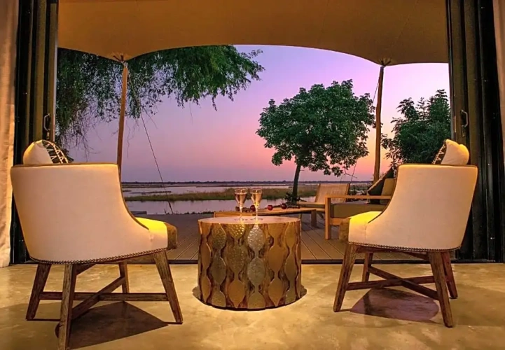 2 Bedrooms Villa