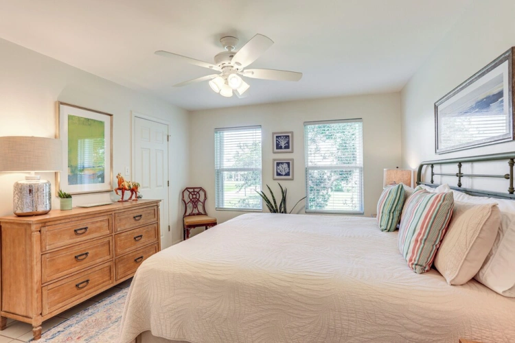 2 Bedrooms Cottage