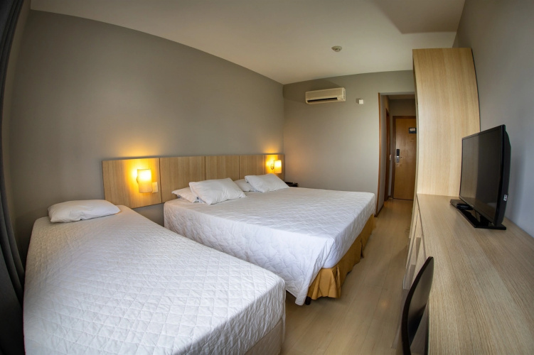 Hotel Campo Largo Express