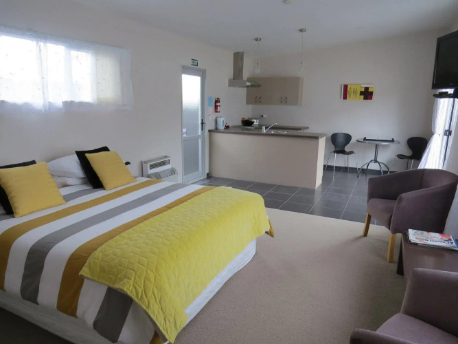 Pipinui Motel