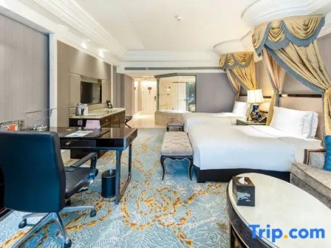 Premier Double Club room