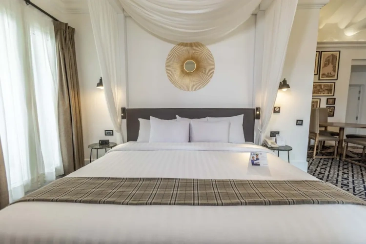 Double Suite