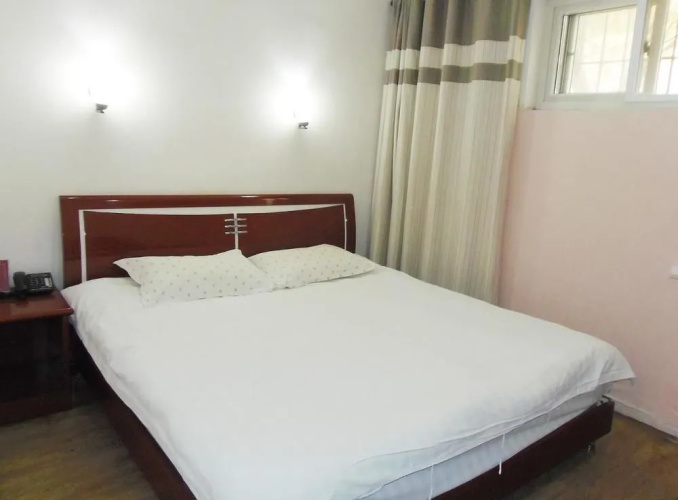 Ronghe Xinya Business Hotel