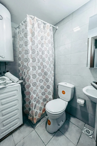 He-Ra apartment 6