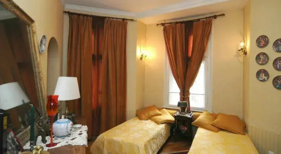 Guest Rooms Emma