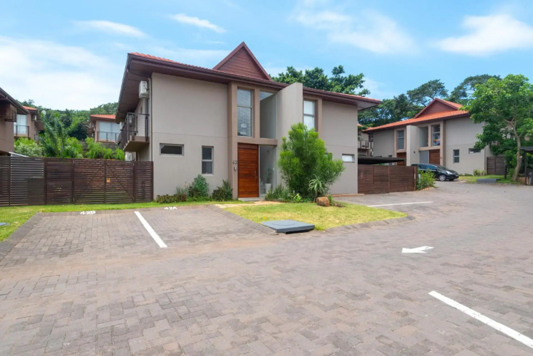 Zimbali Wedge Unit 42