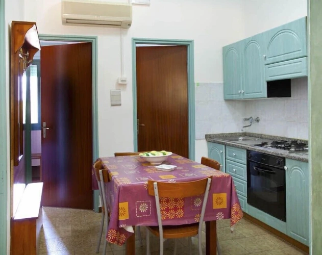 2 Bedrooms Bungalow