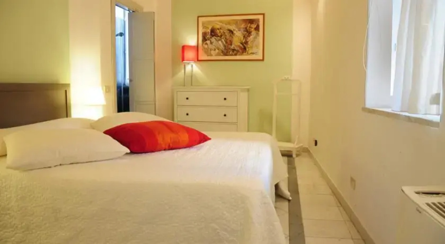 Trevi 86