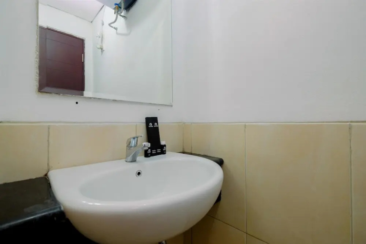 Comfort And Homey Studio Apartment At Mangga Dua Residence