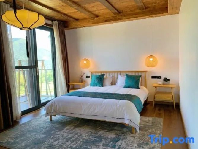 Standard Double room with balcony and with sunrise view
