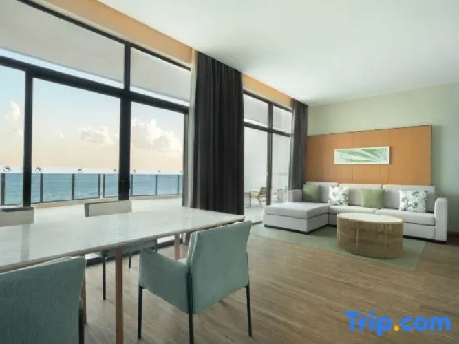 1 Bedroom Double Suite with balcony and with sea view