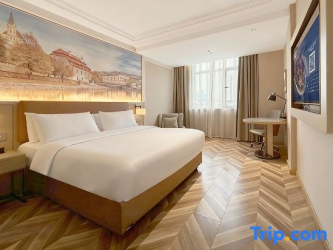 Deluxe Twin room with view