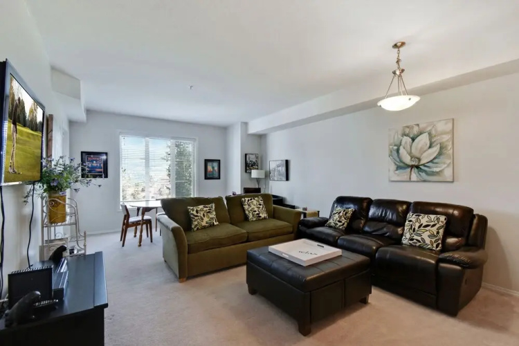 Pinnacle Pointe - By Vacations Kelowna