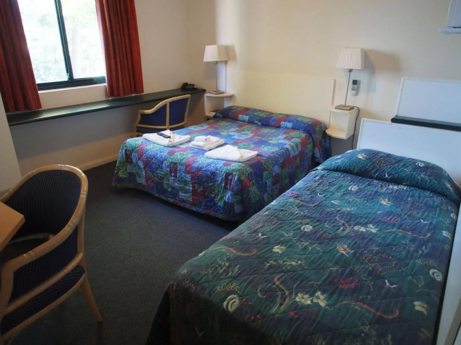Linwood Lodge Motel