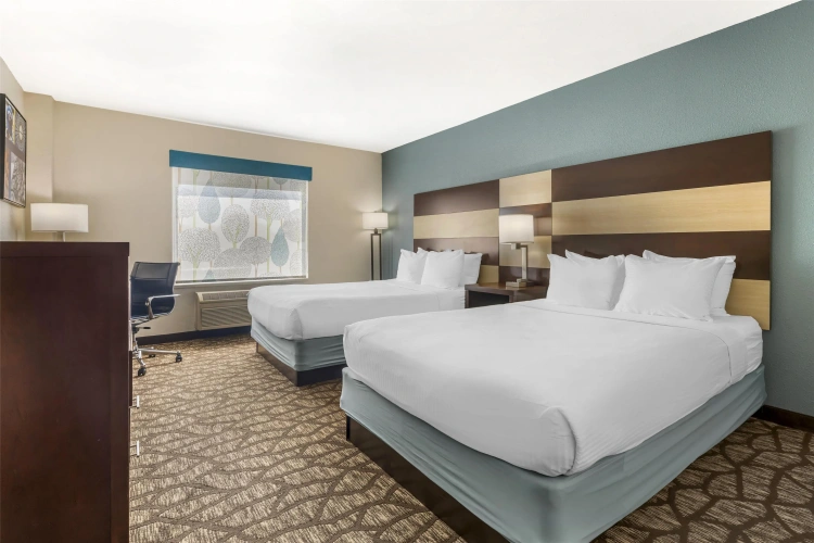 Standard Quadruple room