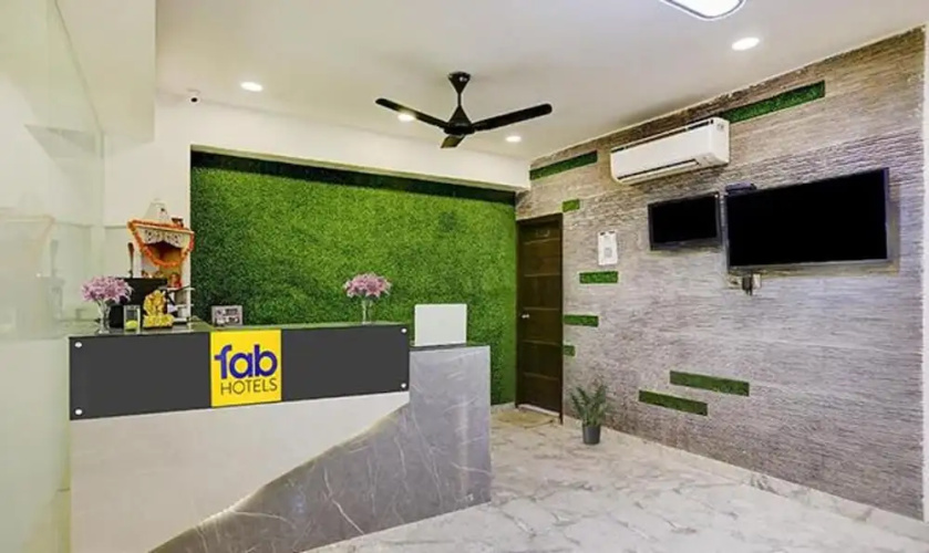 Fabhotel 19 West