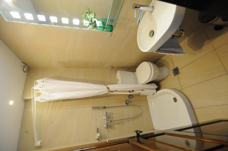 Economy Twin room